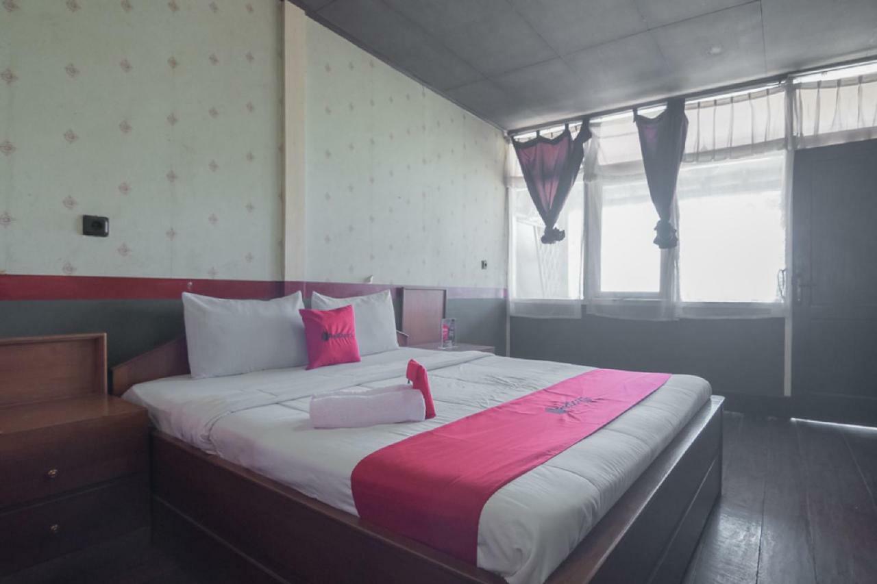 Reddoorz @ Maribaya Street Hotel Lembang Exterior foto