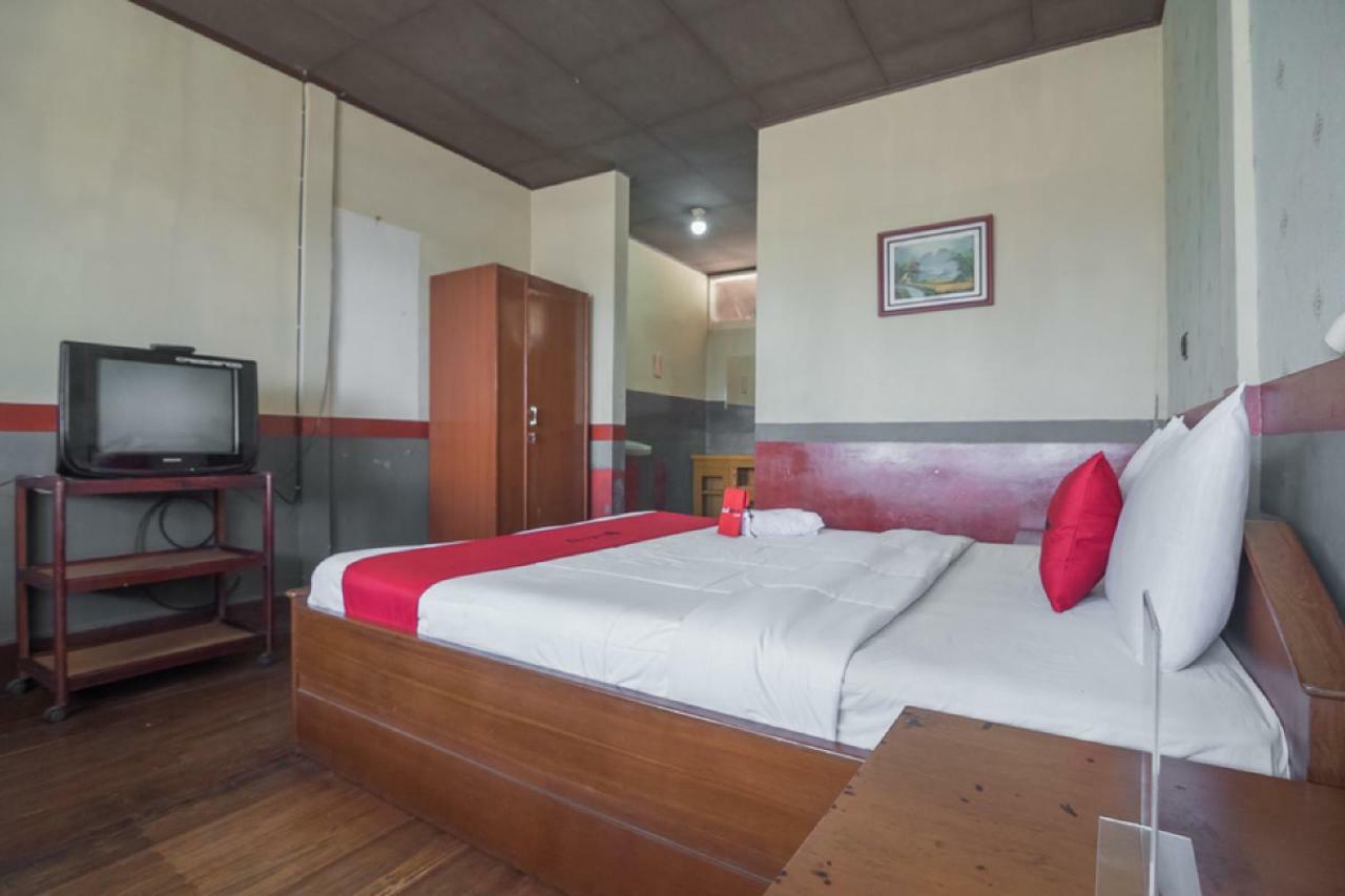 Reddoorz @ Maribaya Street Hotel Lembang Exterior foto